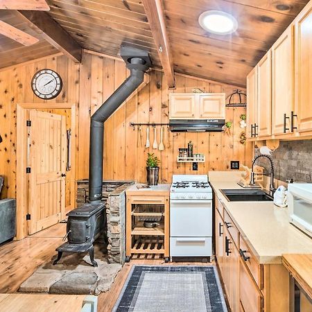 Quiet Big Bear Area Cabin Near Lake And Trails! Sugarloaf Екстериор снимка